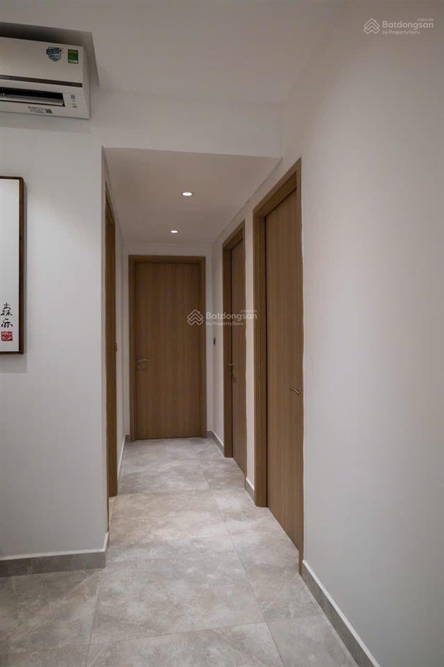 Cho thuê nhanh căn hộ 3pn midtown căn góc view sông, giá hấp dẫn 35tr