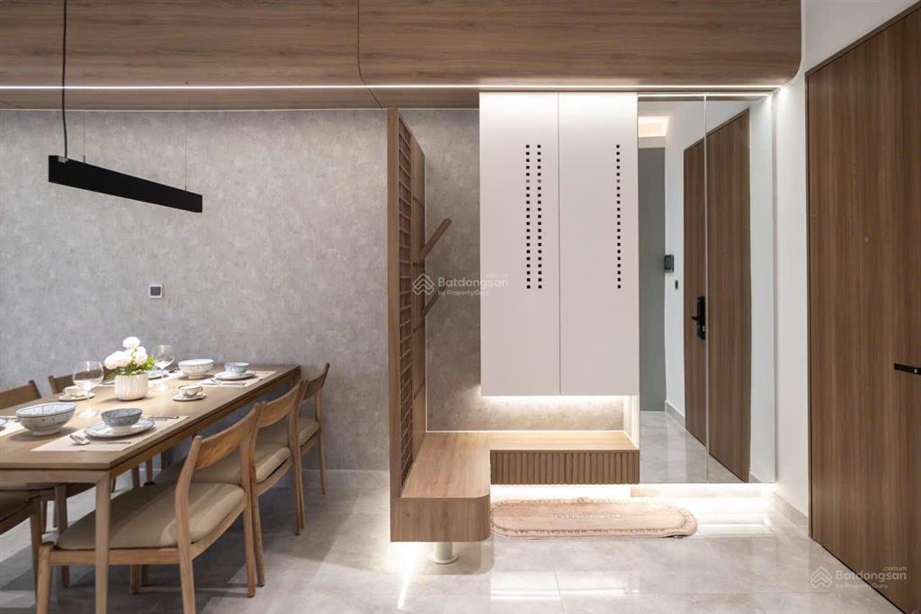 Cho thuê nhanh căn hộ 3pn midtown căn góc view sông, giá hấp dẫn 35tr