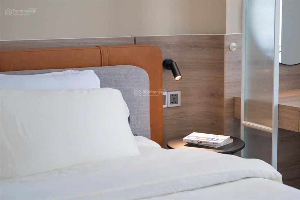 Cho thuê nhanh căn hộ 3pn midtown căn góc view sông, giá hấp dẫn 35tr