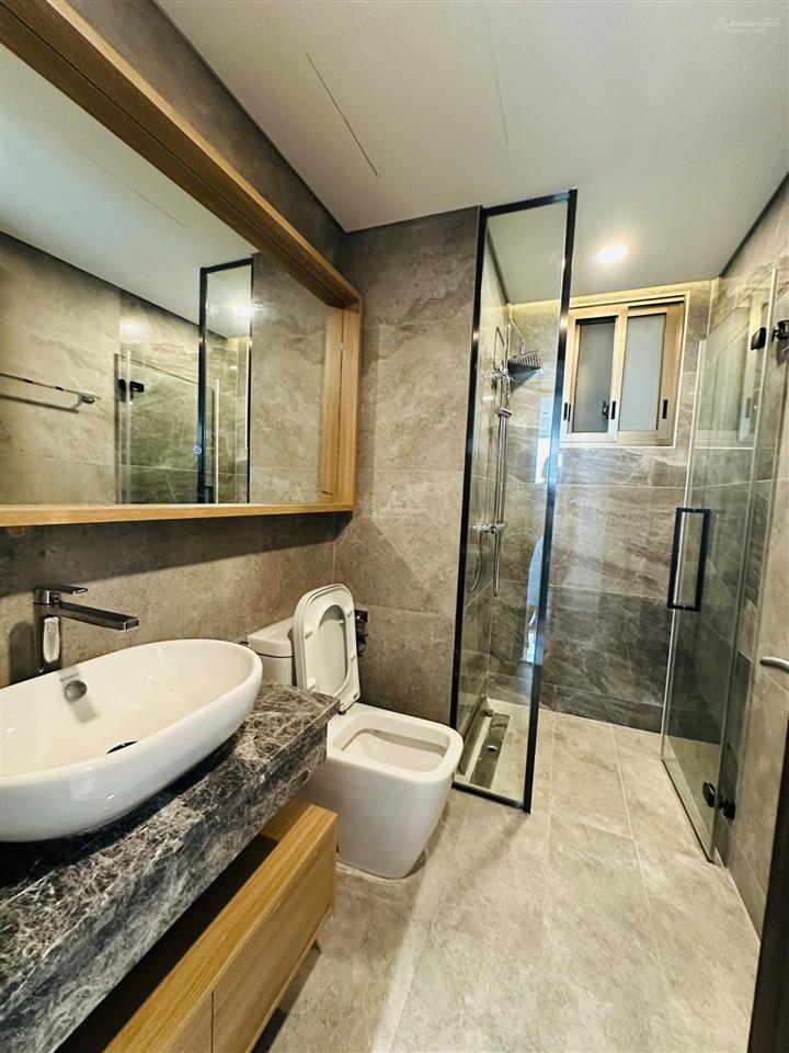 Cho thuê căn hộ gấp 3pn mới 100% tại the peak midtown m8 phú mỹ hưng, có ô xe