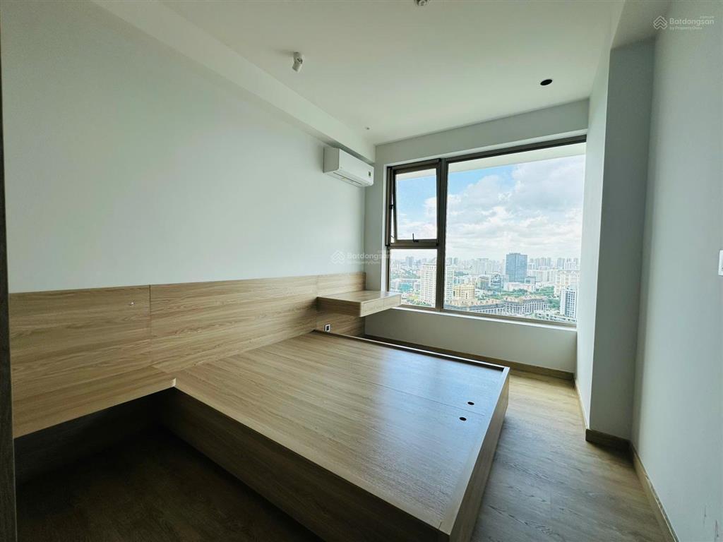 Cho thuê căn hộ gấp 3pn mới 100% tại the peak midtown m8 phú mỹ hưng, có ô xe
