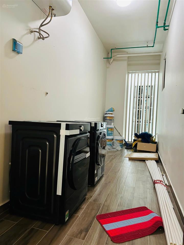 Cho thuê căn hộ gấp 3pn mới 100% tại the peak midtown m8 phú mỹ hưng, có ô xe