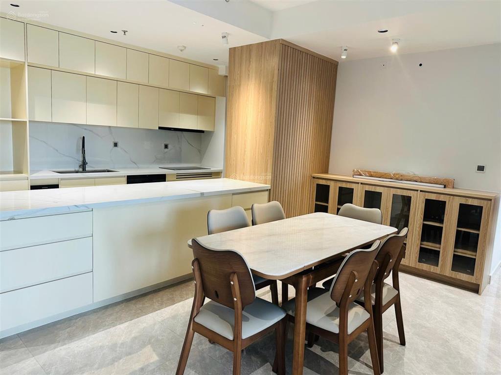 The peak midtown m8/3pn nội thất mới 100% lầu cao view sông cực đẹp