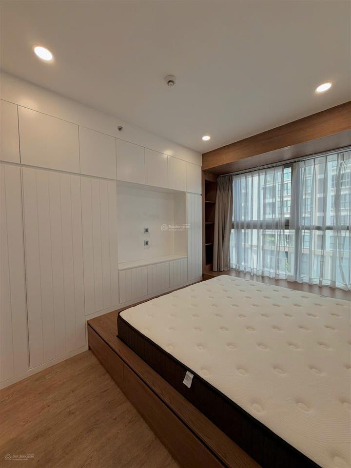 Cho thuê nhanh căn hộ midtown 3pn nhà mới đẹp
