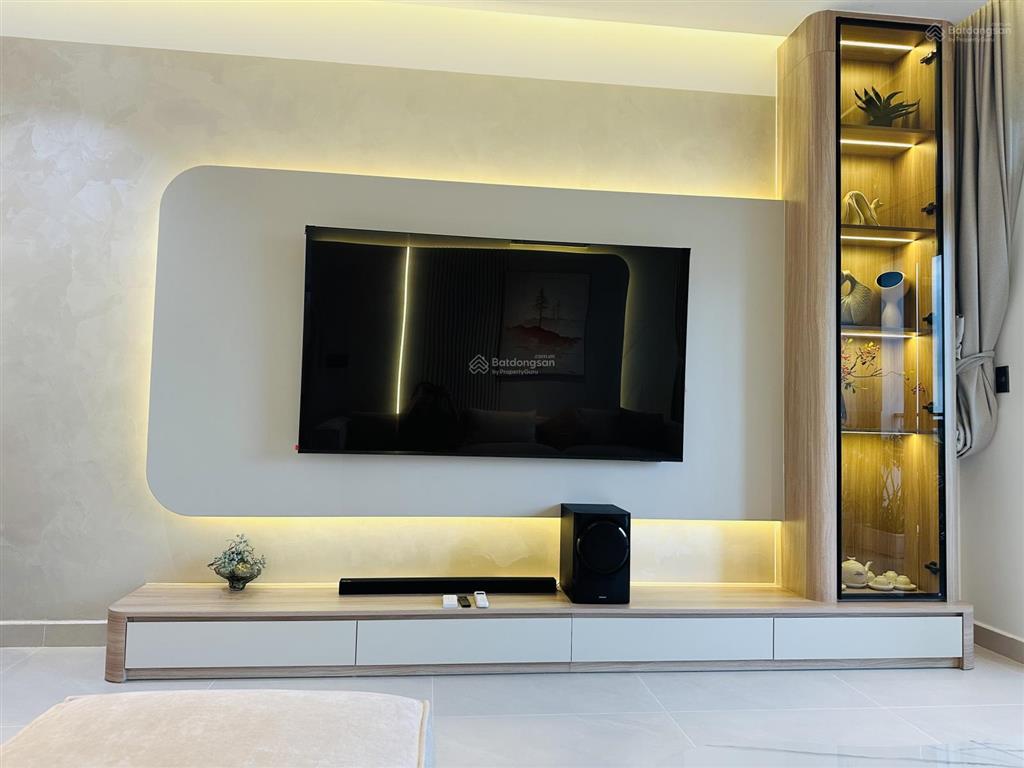 Cho thuê gấp 2pn riverside phú mỹ hưng nhà mới 100%