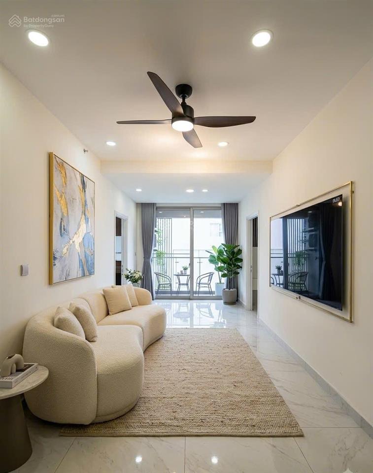 Cho thuê gấp căn hộ midtown phú mỹ hưng 3pn giá 30 triệu