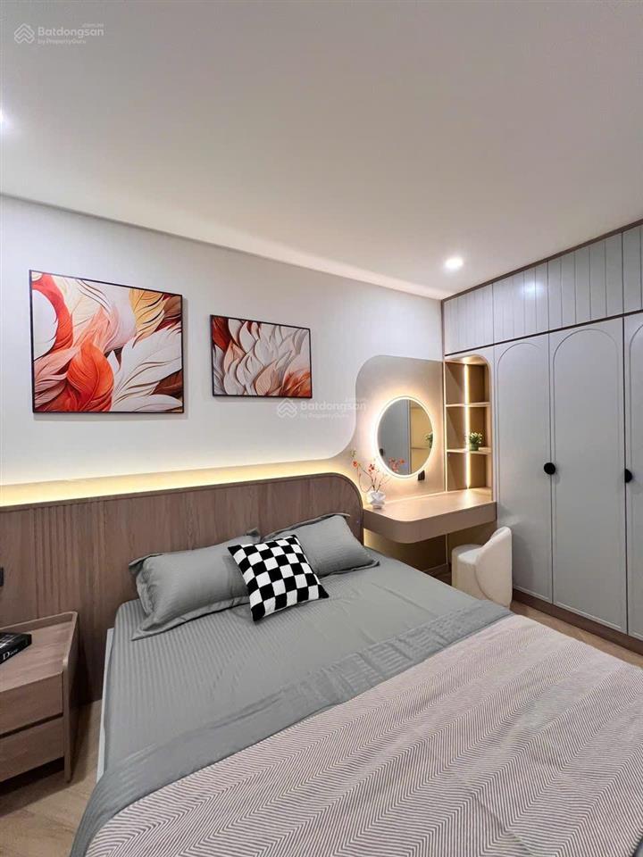 Cho thuê gấp căn hộ mỹ khánh 3pn nội thất cao cấp mới 100%