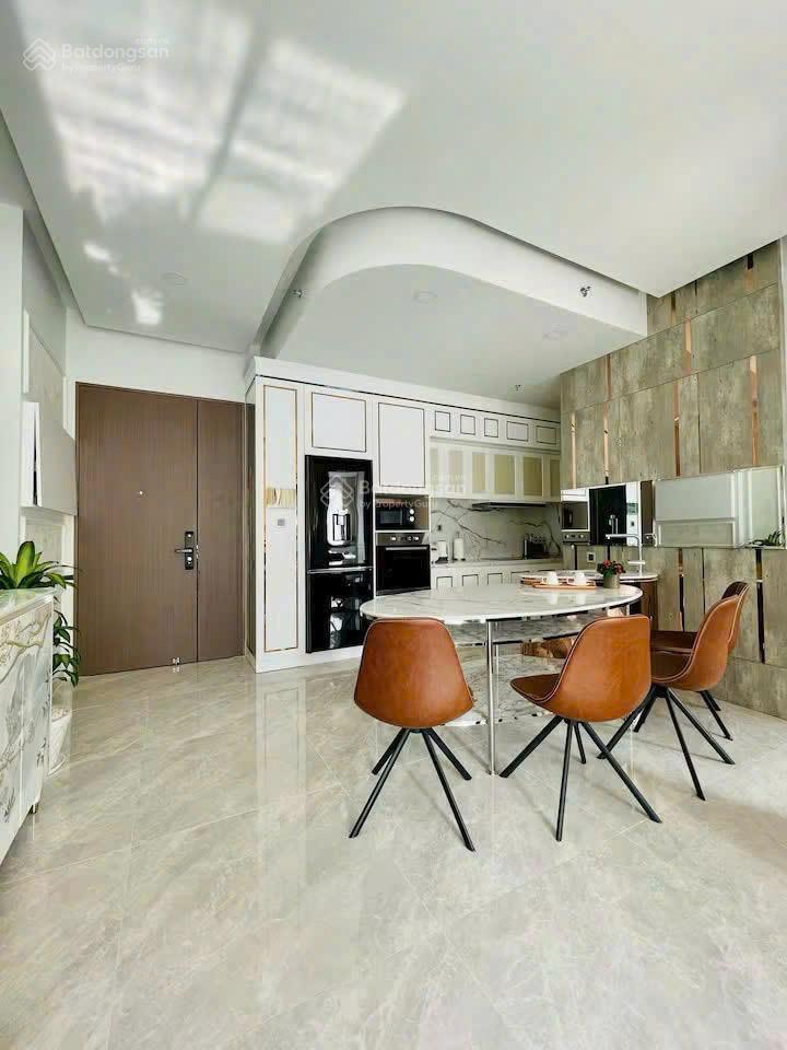 Cho thuê căn hộ cao cấp the peak midtown phú mỹ hưng / 2pn nhà đẹp