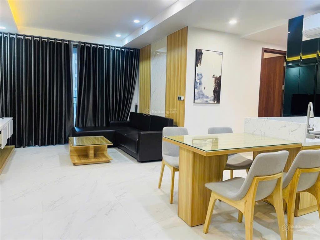 Cho thuê midtown m7 phú mỹ hưng nhà đẹp view đẹp 2pn 22tr