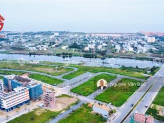 Bán đất v6 fpt, kẹp vệt cây xanh, gần trường hope school, view vườn hoa  bđs rồng đỏ chuyên fpt