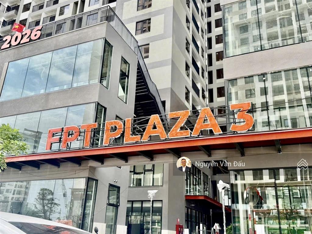 Cho thuê căn 2pn fpt plaza 3, tầng cao. có thể vào ở ngay