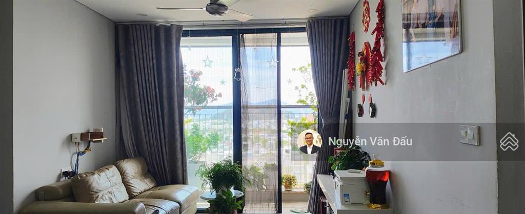 Fpt plaza 2, căn 3pn 78.5m2  tầng trung, view biển. giá 3.5 tỷ. sẵn sổ đỏ công chứng