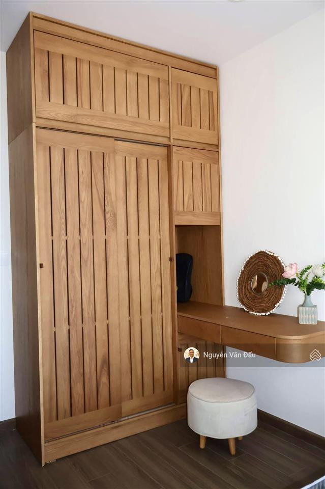 Cho thuê căn hộ 2pn fpt plaza 3, view quảng trường, hướng mát, đầy đủ nội thất đẹp. ở được ngay.