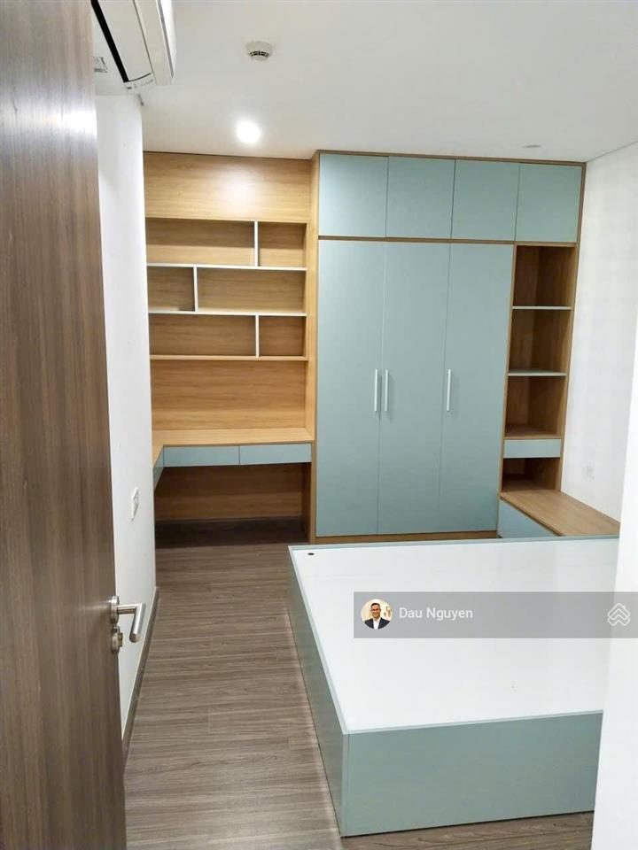 Bán căn fpt plaza 2, dt 70m2  2pn  view quảng trường giá chỉ 2.9 tỷ