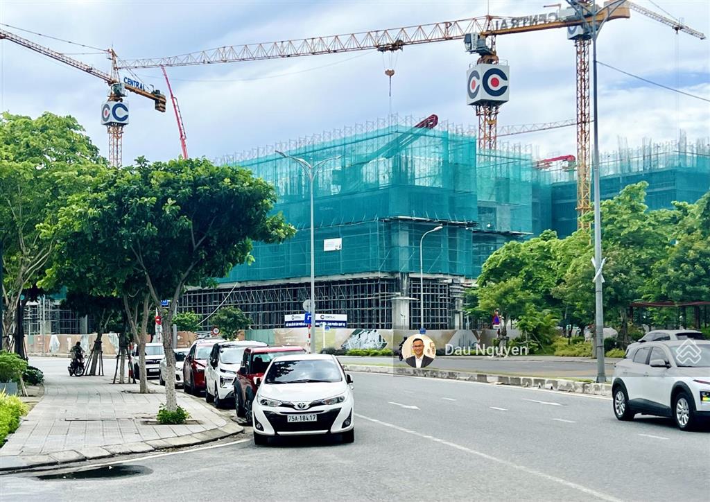 Cho thuê lâu dài 385m2 đất fpt 3 mặt tiền đường hoàng minh thắng, gần các tòa căn hộ fpt plaza