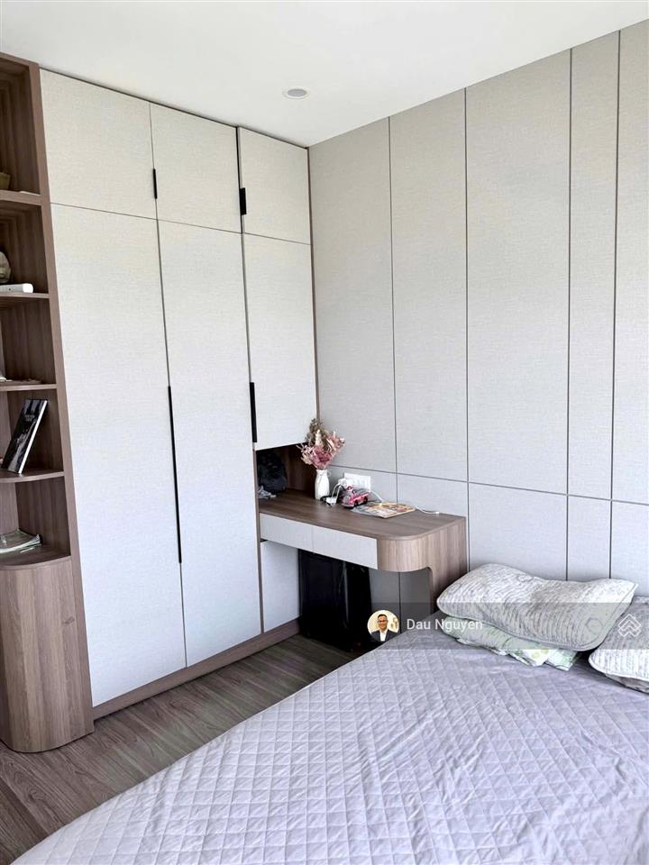 Bán căn góc fpt plaza 2, dt 73m2  2pn  đầy đủ nội thất đẹp, tầng cao view biển giá chỉ 3,4 tỷ
