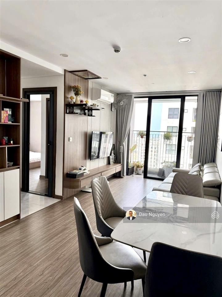 Bán căn góc fpt plaza 2, dt 73m2  2pn  đầy đủ nội thất đẹp, tầng cao view biển giá chỉ 3,4 tỷ