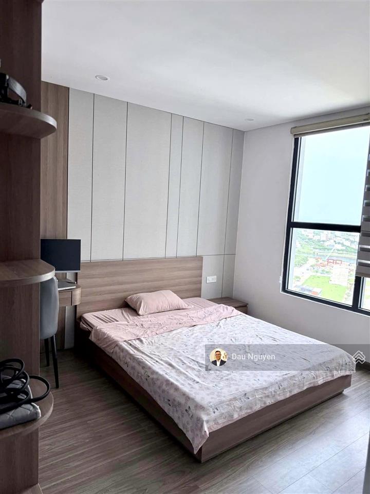 Bán căn góc fpt plaza 2, dt 73m2  2pn  đầy đủ nội thất đẹp, tầng cao view biển giá chỉ 3,4 tỷ