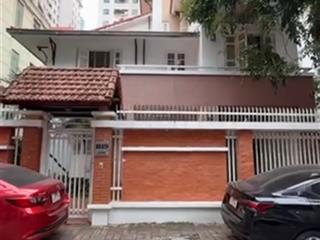 Bán nhà vườn kđt trung hoà nhân chính  mt 15m  hiếm, đẹp, chỉ việc xách vali về ở