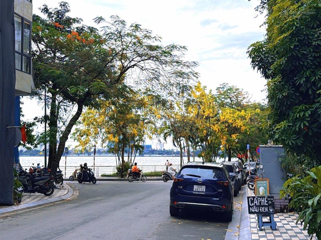 Bán nhà phố lạc long quân  mặt tiền rộng  vị trí đắc địa, view hồ tây lộng gió  ô tô tránh, đỗ