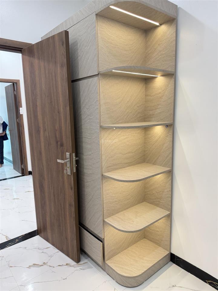 Chính chủ em bán căn hộ 65m2  2 phòng ngủ  2 wc, full nội thất tại mai động  giá 3.63 tỷ