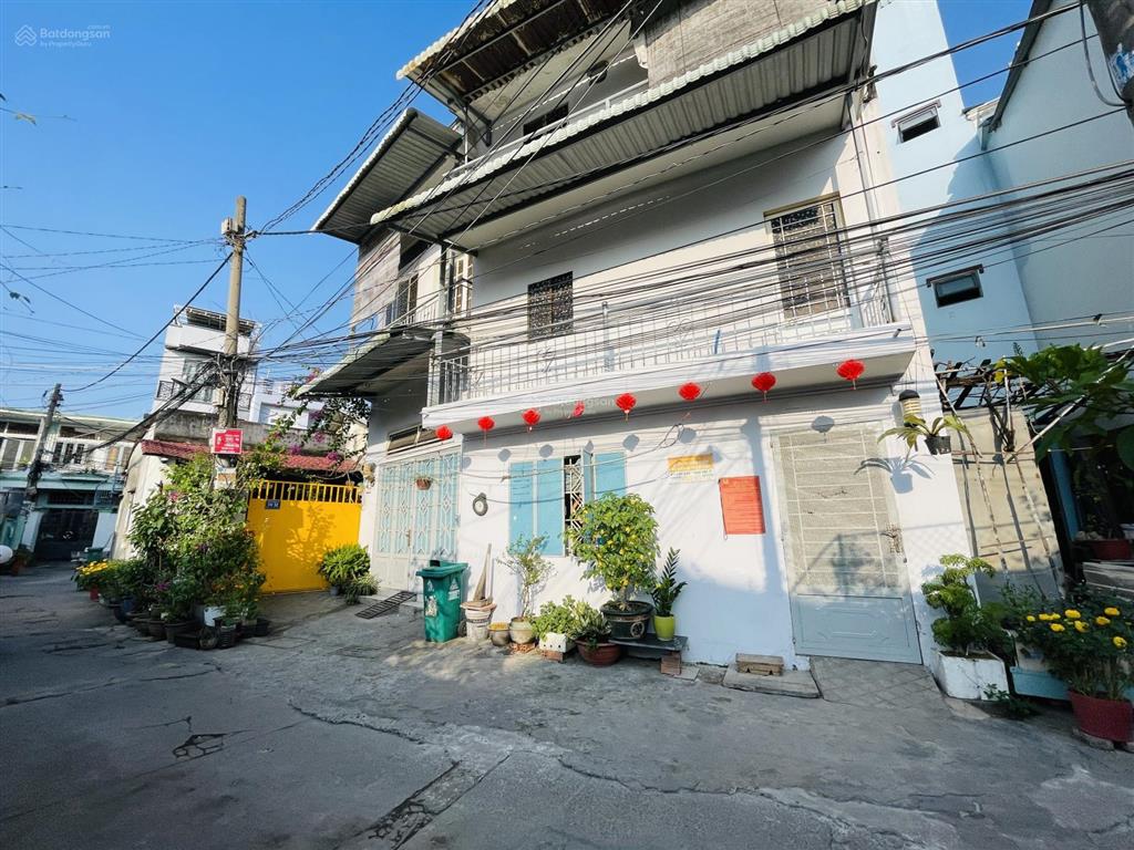 P. linh chiểu, nhà 3 tầng 47.3m2, gần chợ thủ đức, chưa đầu tư chỉ 3.85 tỷ.