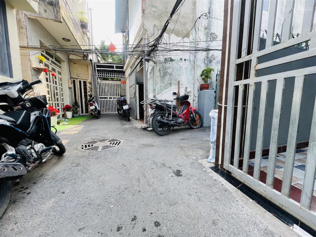 P. linh đông, kha vạn cân, nhà c4 siêu rộng 228.6m2 (công nhận 123.4m2) gấp bán chỉ 4.4 tỷ