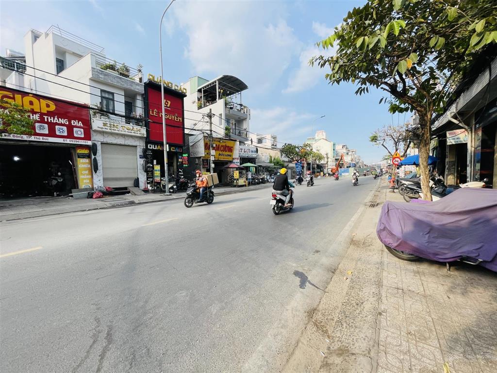 P. linh đông, mặt tiền kha vạn cân, nhà nát 52m2 gấp bán chỉ 3.6 tỷ.