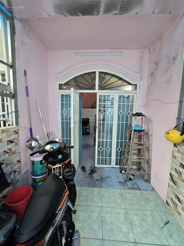 P. hiệp phú, nhất vị trí, ngay trung tâm đảng uỷ, cán bộ hưu trí nhà 54m2 2 tầng chỉ 3.55 tỷ .