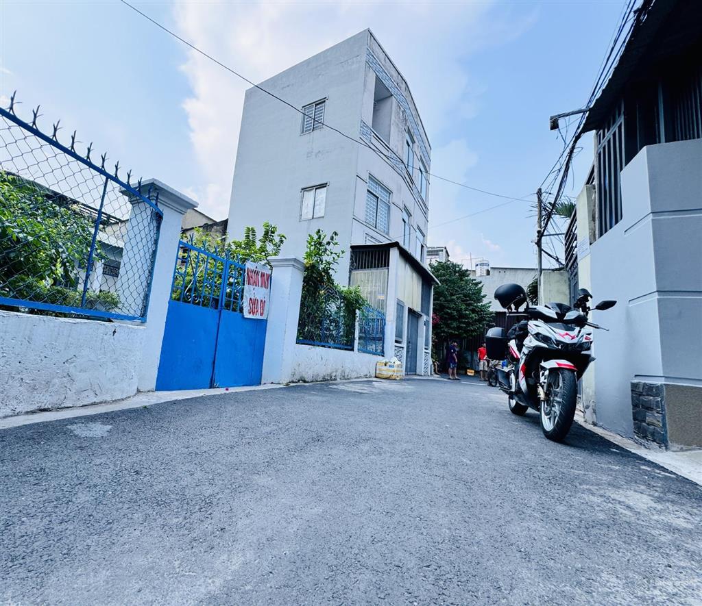 P. linh tây, ngay pvđ, hxh nhà 4 tầng 4pn 57.6m2 bán gấp chỉ 5.5 tỷ.