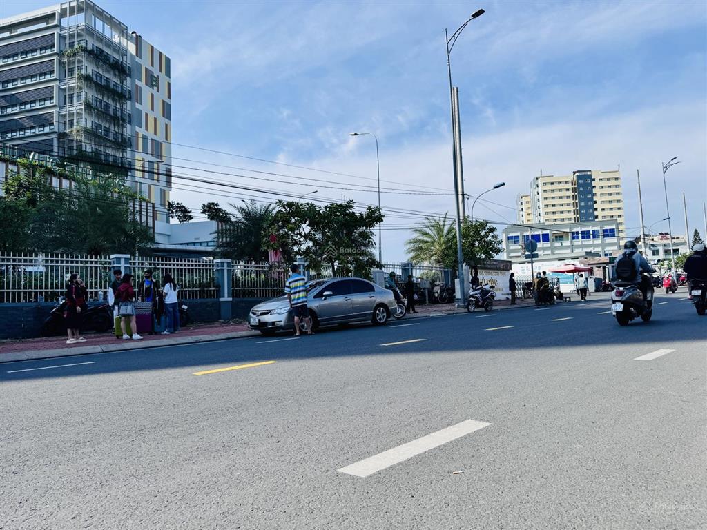 P. linh trung, đi bộ ra ga metro cnc, hxh 83.3m2 4 phòng cho thuê bán gấp chỉ 4.15 tỷ