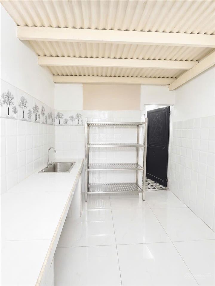P. linh chiểu, chợ thủ đức, 55.8 m2 sàn sử dụng 2 tầng hoàn công bán gấp chỉ 3.3 tỷ.
