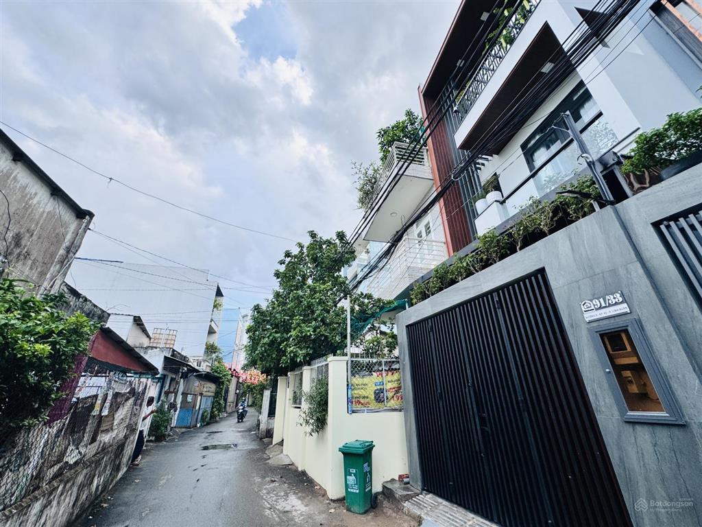 P. linh trung, nhà 3t, hxh tránh, 106m2 giảm 3 tỷ bán gấp chỉ 6.9 tỷ
