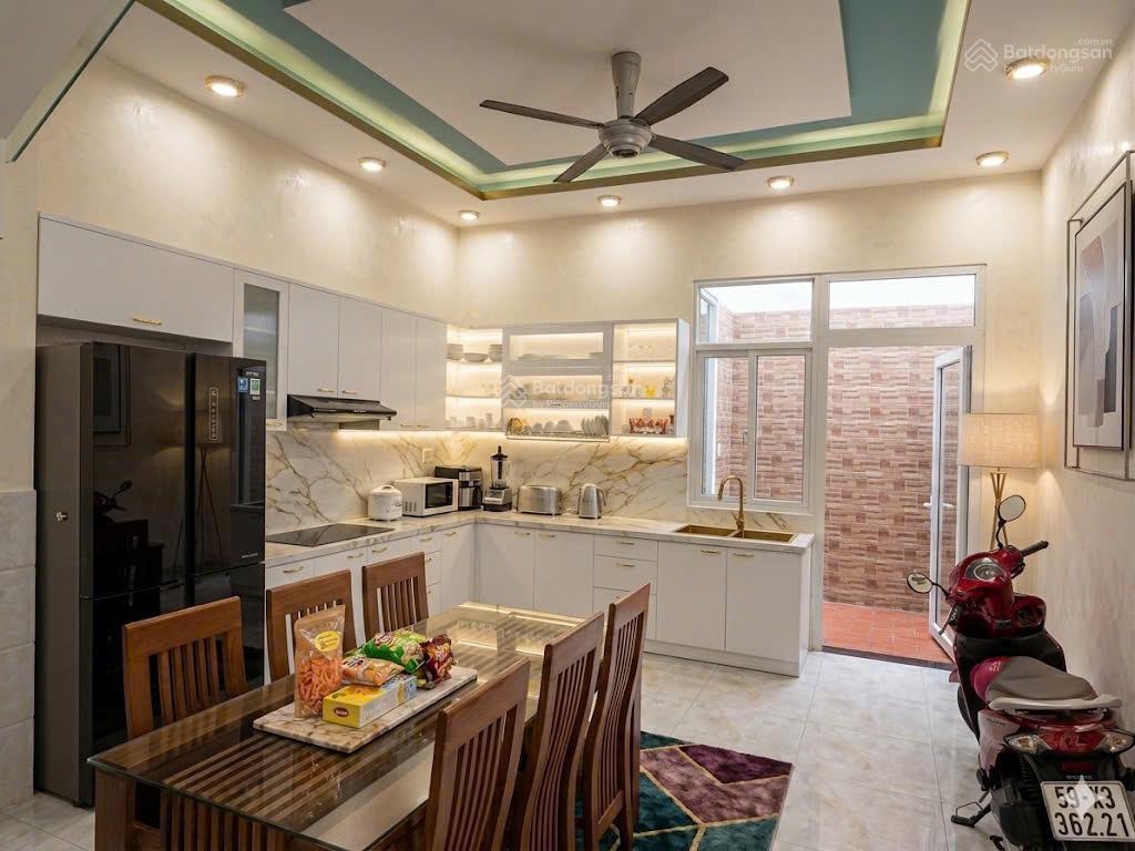 Bán nhà đẹp mặt tiền đường 11, trường thọ giá cực tốt 13ty diện tích 131.6m