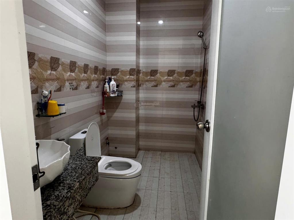 Bán nhà đẹp mặt tiền đường 11, trường thọ giá cực tốt 13ty diện tích 131.6m