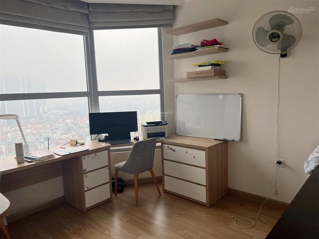 Chính chủ bán căn góc view hàm ghi trục 11 tầng trung