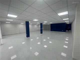 Văn phòng cho thuê, dt 125m2/sàn, đường 20m. 9 triệu/tháng