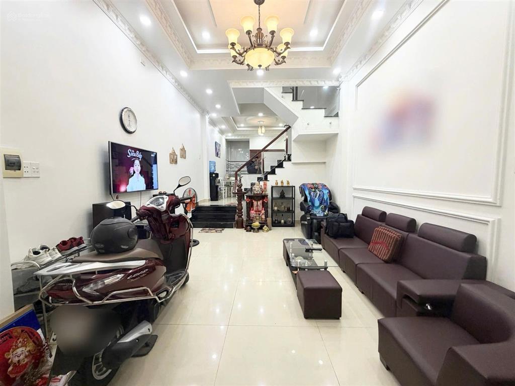 Bán giảm giá nhà mặt tiền đường số gần chợ bình triệu, gần cầu bình lợi, đại học luật