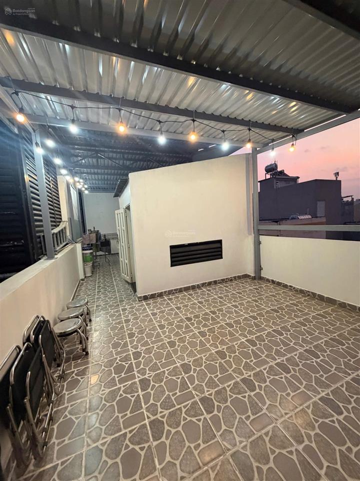 Bán giảm giá nhà mặt tiền đường số gần chợ bình triệu, gần cầu bình lợi, đại học luật