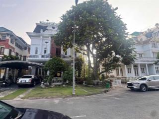 Siêu phẩm! chủ cần bán biệt thự villa lan anh q2, chỉ mấy bước chân tới bến du thuyền. dt 15,3x26m