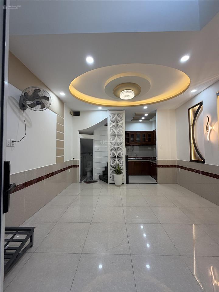 Cho thuê nhà nguyên căn 5 tầng hẻm xe hơi 29/23 đoàn thị điểm, phú nhuận, hcm (ko tiếp môi giới)