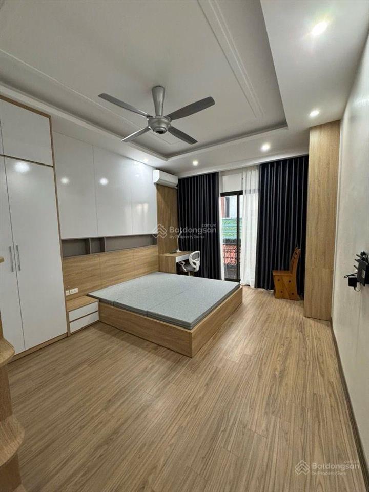 Chủ chuyển nhà về quê ở, cần bán nhanh nhà 5 tầng ở quang tiến, đại mỗ, chỉ có 6 tỷ dt rộng 38m2