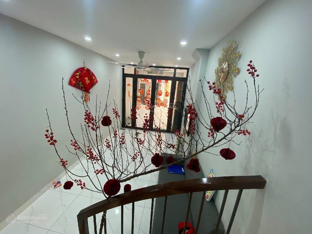 Chủ cần trả ngân hàng cần bán nhanh căn nhà 5 tầng còn mới ở đại mỗ, nam từ liêm giá chỉ hơn 6 tỷ