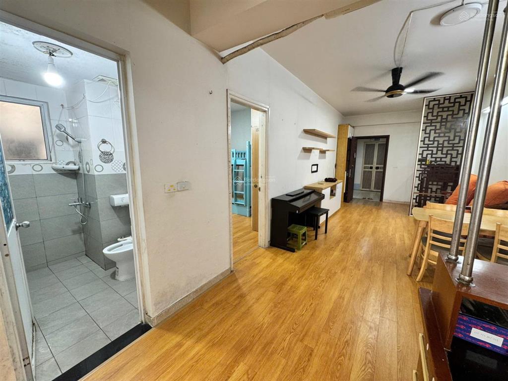 Cần bán căn hộ chung cư tại kđt sài đồng 68m²  2 ngủ đủ nội thất