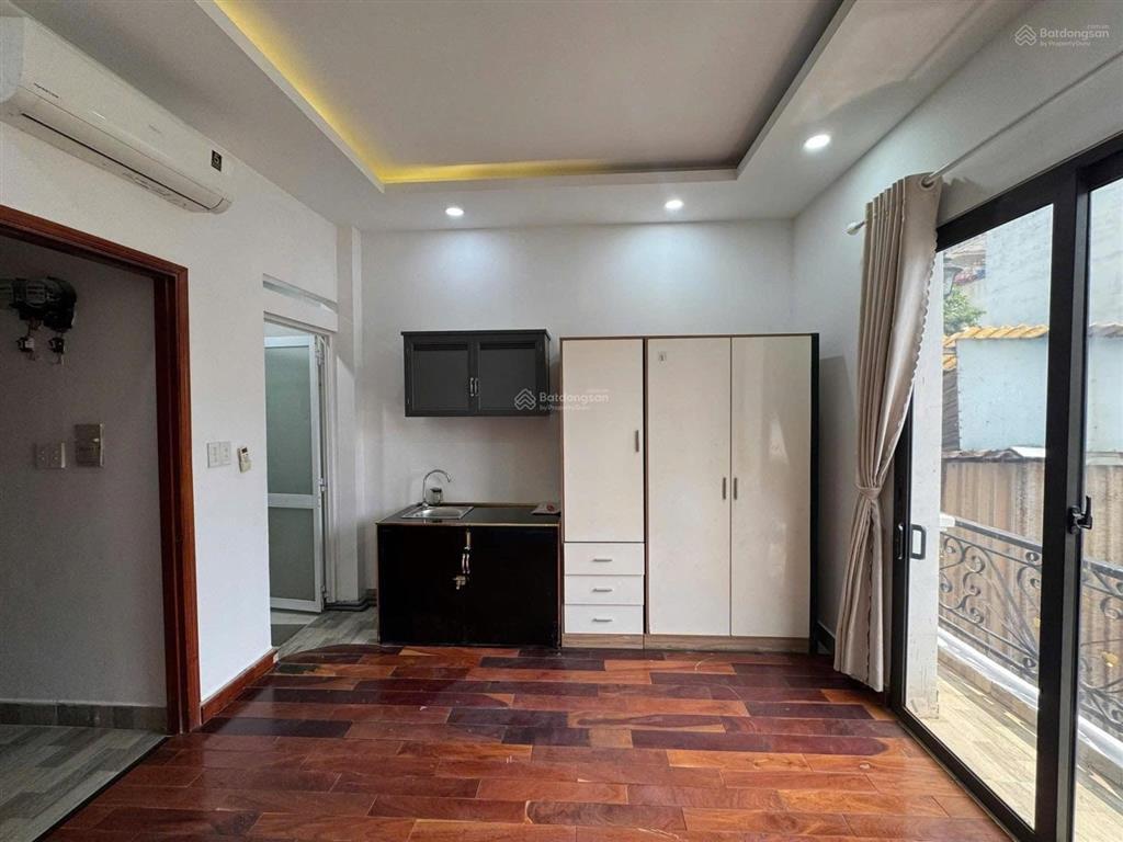 Chính chủ bán nhà riêng đường 6m