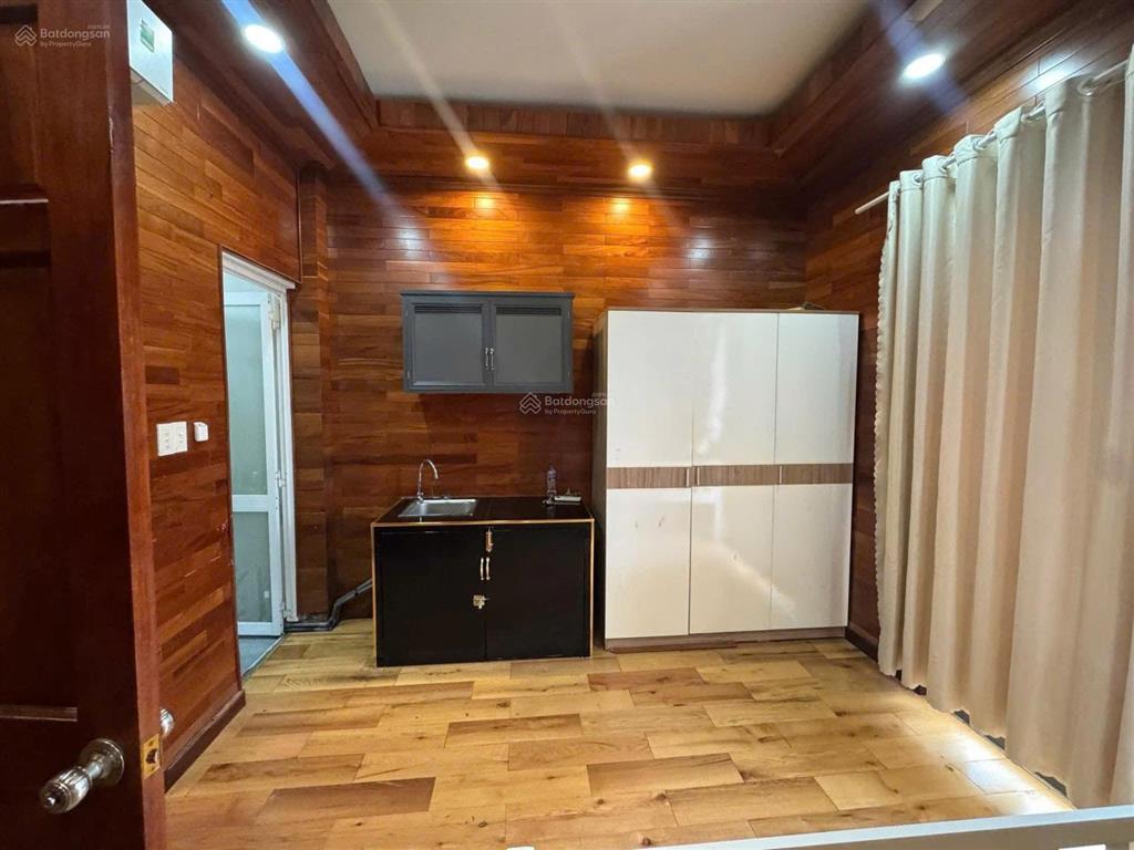 Chính chủ bán nhà riêng đường 6m