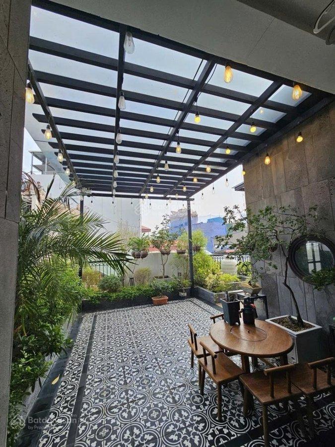 Bán nhà ba đình, phố vip, ô tô tránh, lô góc, thang máy, 60m x 6t, giá 27,5 tỷ