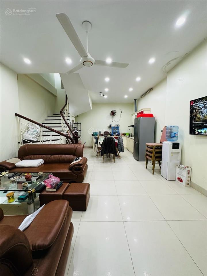 Bán nhà cầu giấy ngõ thông ô tô kinh doanh, 40m x 4t giá 10,7 tỷ