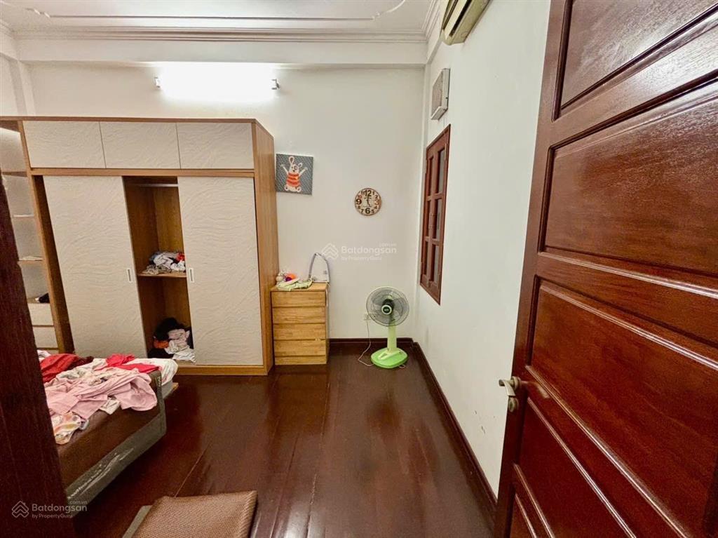 Bán nhà trần quốc hoàn, cầu giấy 60m x 5t x mt6m, giá 24 tỷ, phân lô vỉa hè ô tô