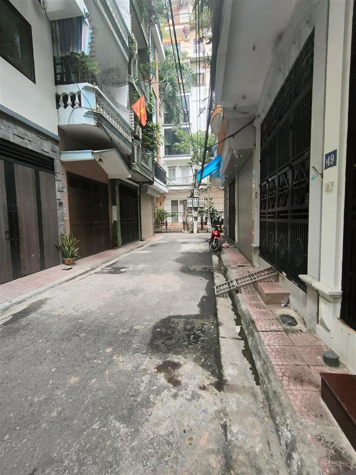 Phân lô hoàng quốc việt, cầu giấy 50m x 5t, 2 thoáng, 19 tỷ ô tô, dân trí cao